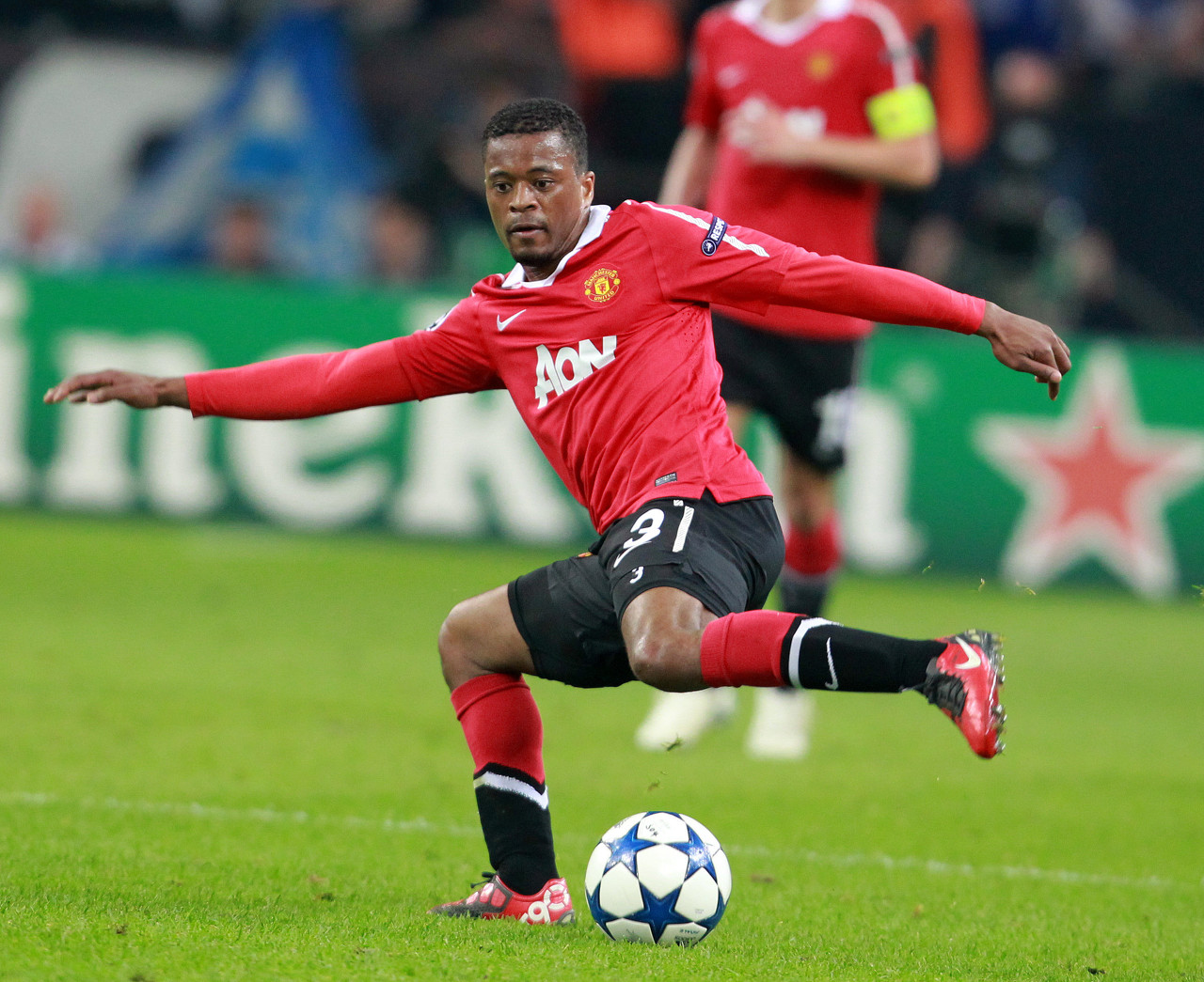 欢迎的足球 欢迎的足球